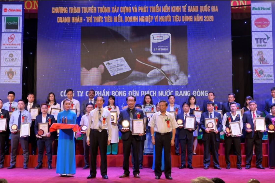 Rạng Đông được vinh danh TOP 10 thương hiệu Vàng Việt Nam năm 2020