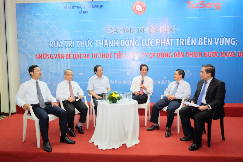 Tọa đàm khoa học: Đưa tri thức thành động lực phát triển bền vững